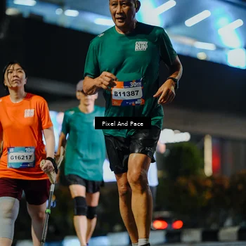 Runner Photo 7790707