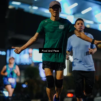 Runner Photo 7790713