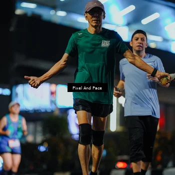 Runner Photo 7790716