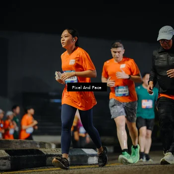 Runner Photo 7790726