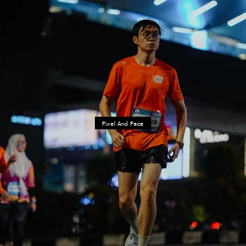 Runner Photo 7790759