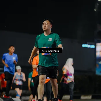 Runner Photo 7790761