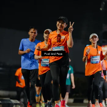 Runner Photo 7790772