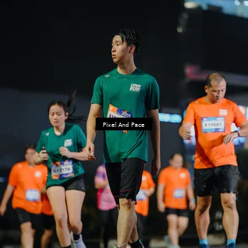 Runner Photo 7790794