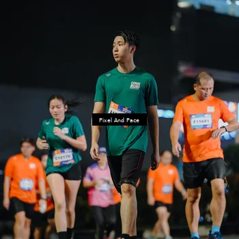 Runner Photo 7790797