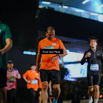 Runner Photo 7790808