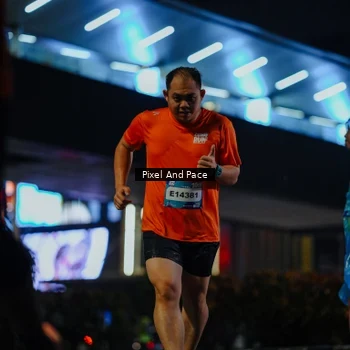 Runner Photo 7790831