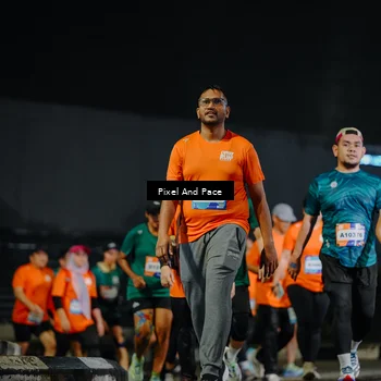 Runner Photo 7790839
