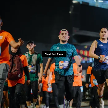 Runner Photo 7790844