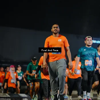 Runner Photo 7790853