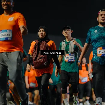 Runner Photo 7790858
