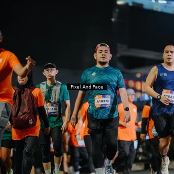 Runner Photo 7790863