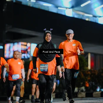 Runner Photo 7790864