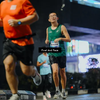 Runner Photo 7790918