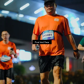 Runner Photo 7790923