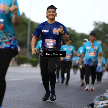Runner Photo 7790942