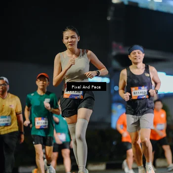 Runner Photo 7790950