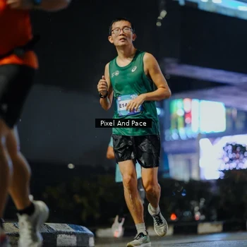 Runner Photo 7790976