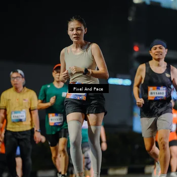 Runner Photo 7790983