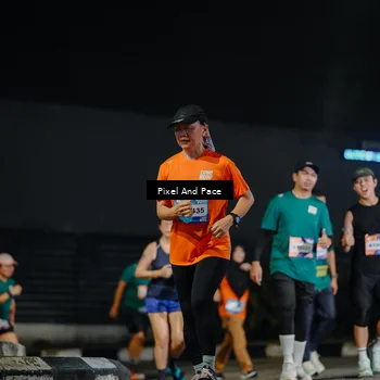 Runner Photo 7790999