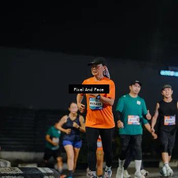 Runner Photo 7791005