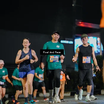 Runner Photo 7791009