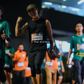 Runner Photo 7791032