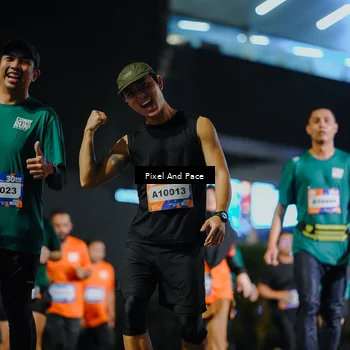 Runner Photo 7791043