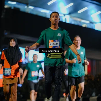 Runner Photo 7791053