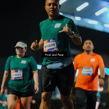 Runner Photo 7791072