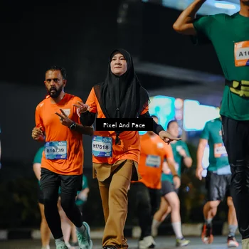 Runner Photo 7791085
