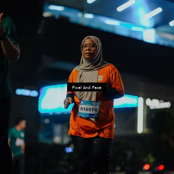 Runner Photo 7791086