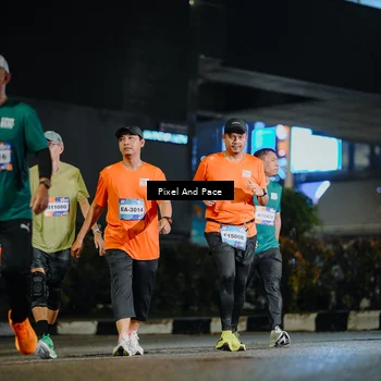 Runner Photo 7791092