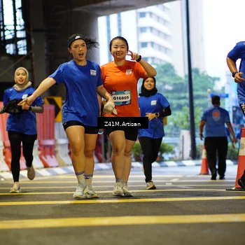 Runner Photo 7791095