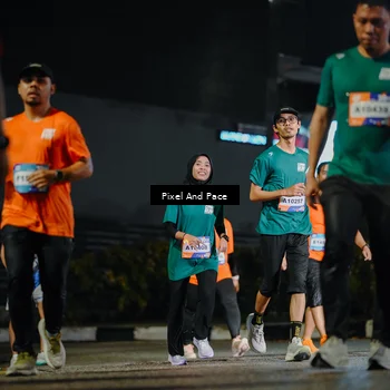 Runner Photo 7791130