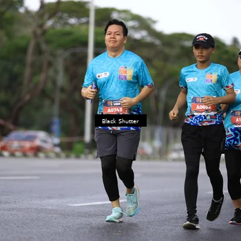 Runner Photo 7791140