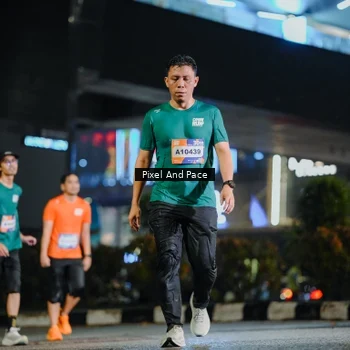 Runner Photo 7791153