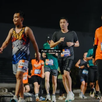 Runner Photo 7791171