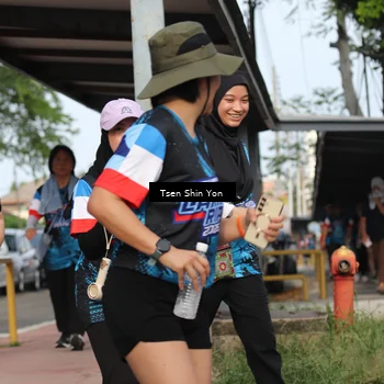 Runner Photo 7791180