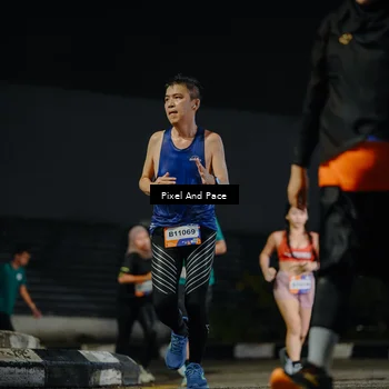 Runner Photo 7791266