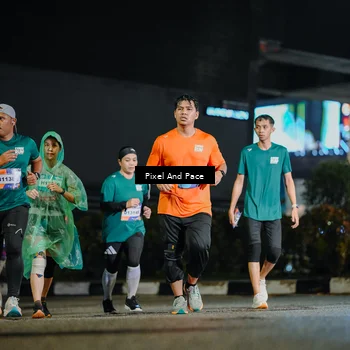 Runner Photo 7791297