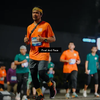 Runner Photo 7791301