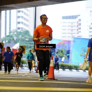 Runner Photo 7791334