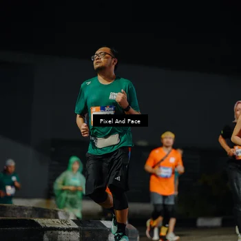Runner Photo 7791337