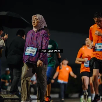 Runner Photo 7791342