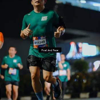 Runner Photo 7791366