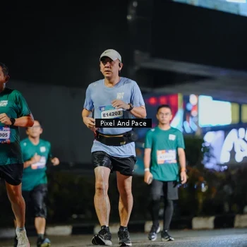 Runner Photo 7791371