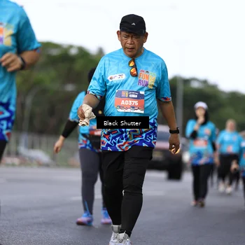 Runner Photo 7791373