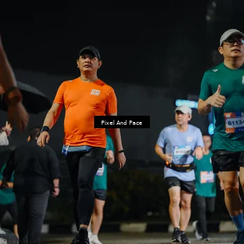Runner Photo 7791380