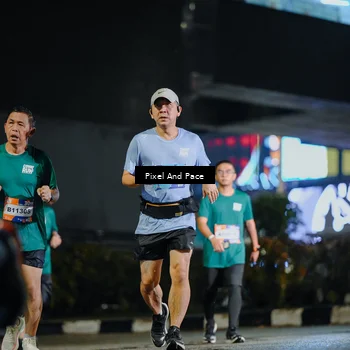 Runner Photo 7791391